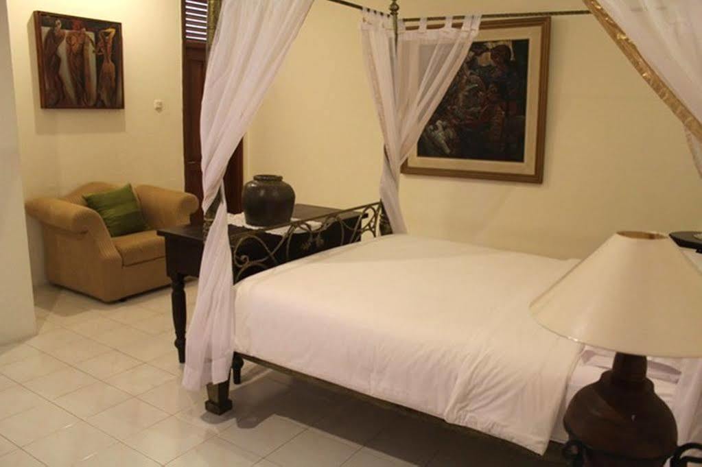 9 Bedroom Gerhana Villa Kuta Lombok Zewnętrze zdjęcie